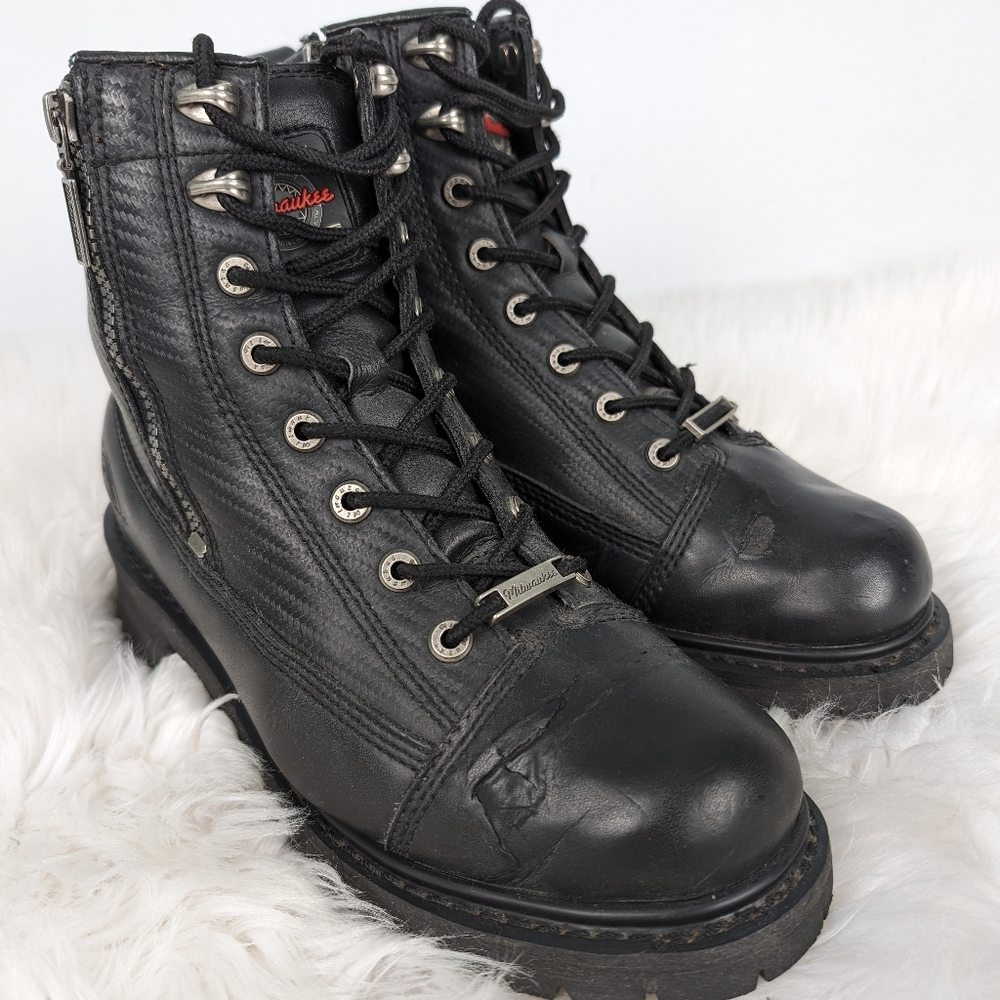 Milwaukee Men's Black Leather Boots